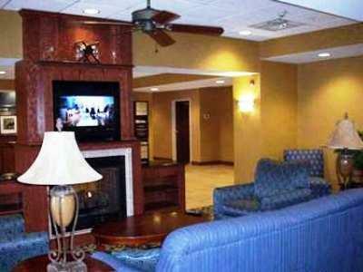 Hotel Hampton